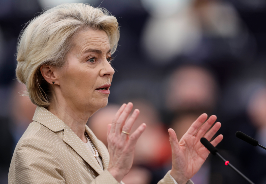"Vi står med det palestinska folket i Gaza", lovar EU-kommissionens ordförande Ursula von der Leyen i ett pressmeddelande.