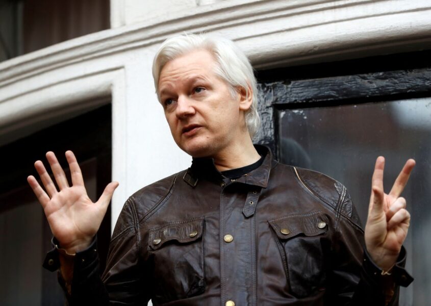 Wikileaks grundare Julian Assange på Ecuadors ambassad i London 2017.