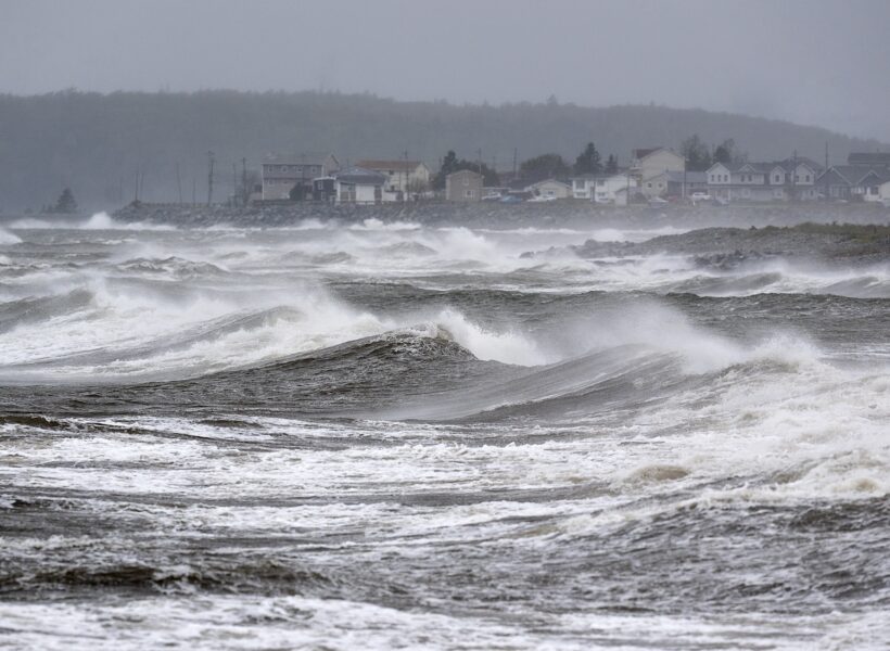Prognosmakare har uttryckt oro för en extrem orkansäsong i Atlanten.