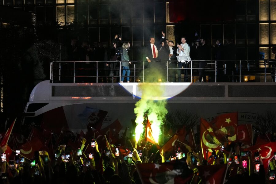 Oppositionspolitikern Ekrem Imamoglu vann för andra gången i Istanbul och tros kunna bli en tung kandidat i nästa presidentval.
