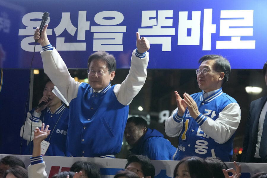 Demokratiska partiet har fått majoritet i Sydkoreas parlament.