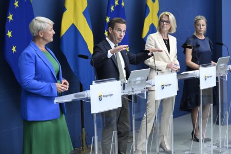 Pressträff med statsminister Ulf Kristersson, finansminister Elisabeth Svantesson, äldre- och socialförsäkringsminister Anna Tenje och Linda Lindberg, socialpolitisk talesperson för Sverigedemokraterna.