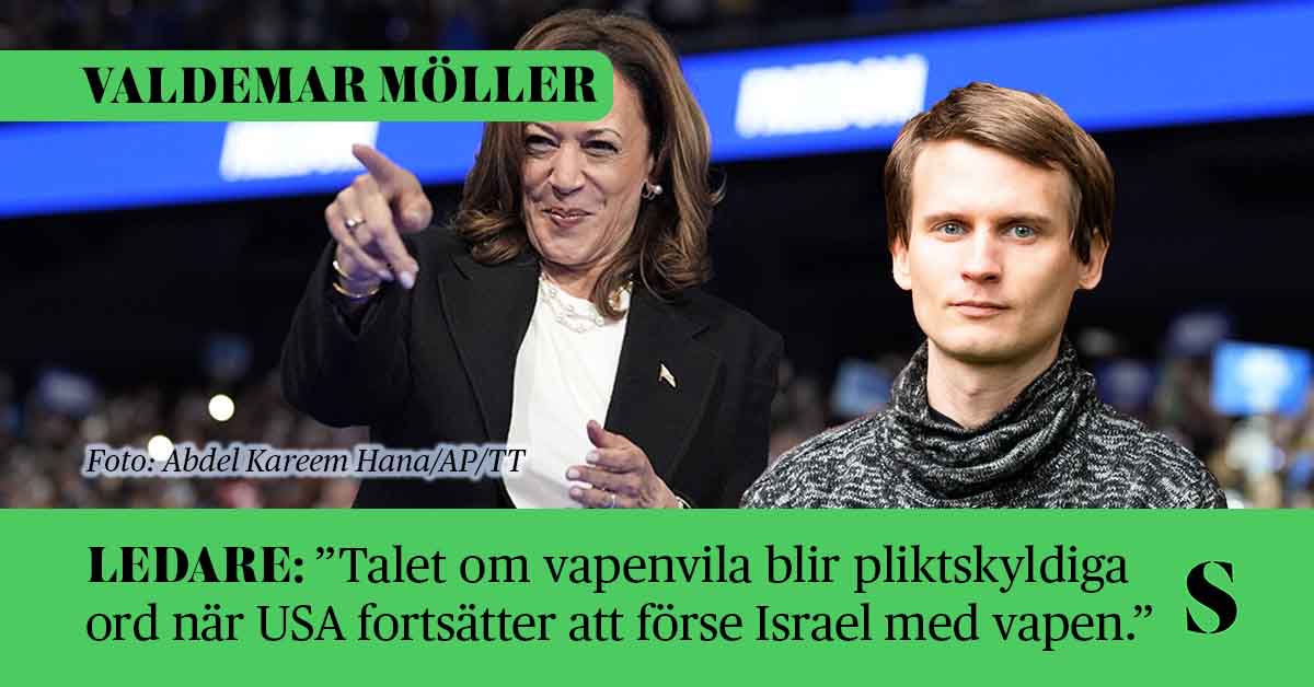 En glad Kamala Harris pekar in i kameran.
