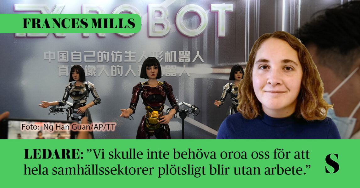 Tre robotar. Skribenten i förgrunden.