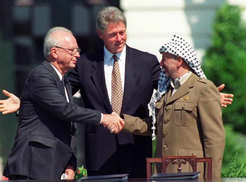 Yitzhak Rabin, Bill Clinton och Yassir Arafat.