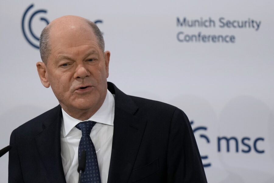 Olaf Scholz.