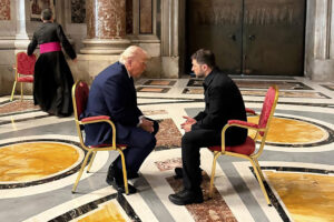 Zelenskyj och Trump i Peterskyrkan