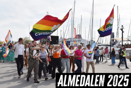 Mångfaldsparaden i Visby hamn med Centern i spetsen, vinjett Almedalen 2025