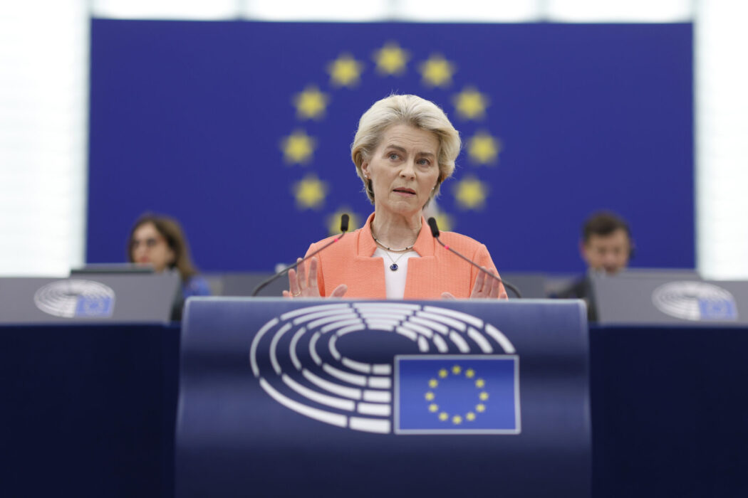 Liberaler och Socialdemokrater hotar avbryta sammarbetetet med EU-kommissionens ordförande Ursula von der Leyen efter stoppad klimatlag.