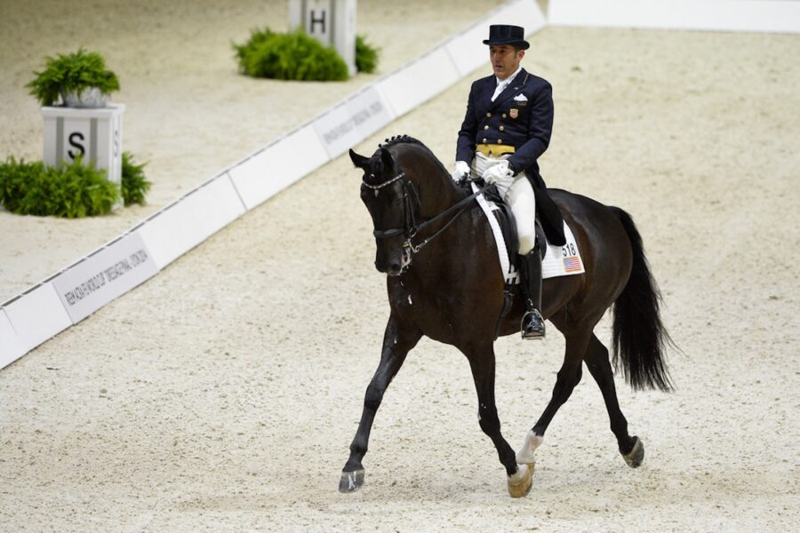 Cesar Parra under världscupfinalen 2014, då han red för USA.