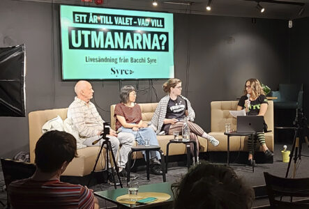 Tre politiker under livesändning på Syre event