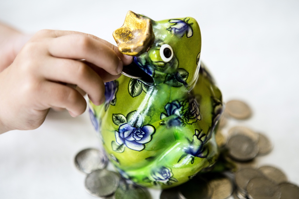 Fem procent av hushållen anger att de har så lite som mindre än 5 000 kr på sparkontot.