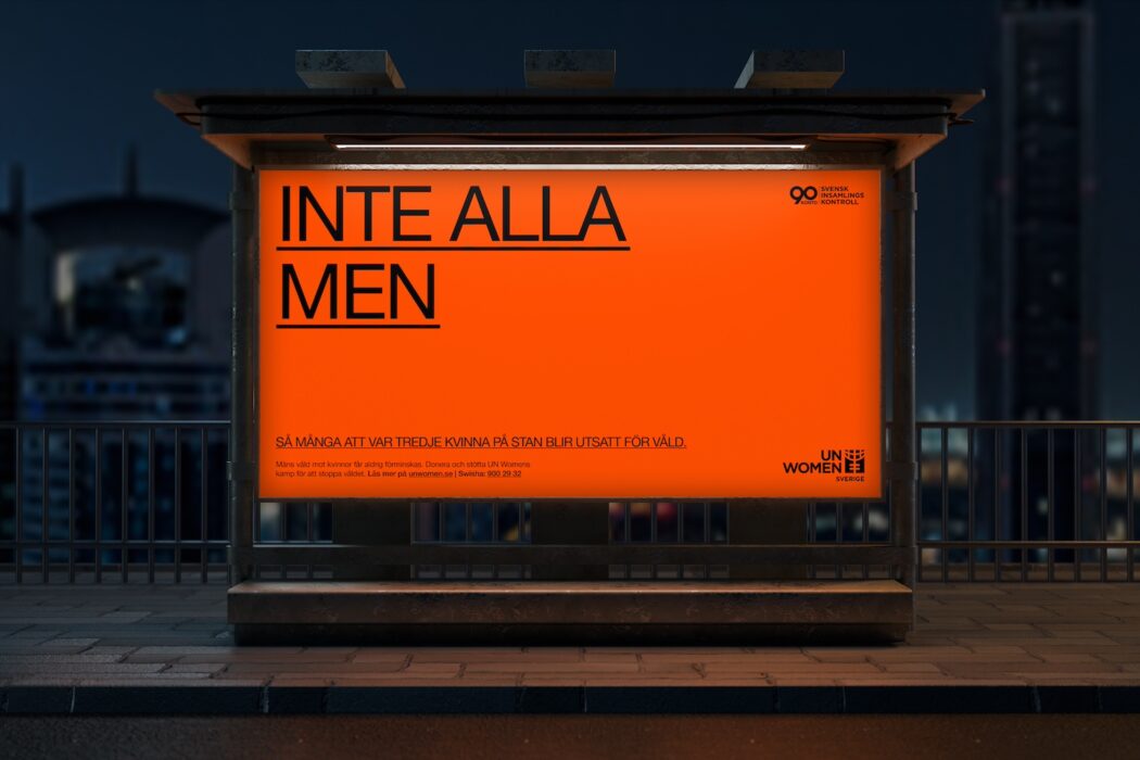 Reklam i en busskur med orden &quot;Inte alla men&quot; och underliggande text.