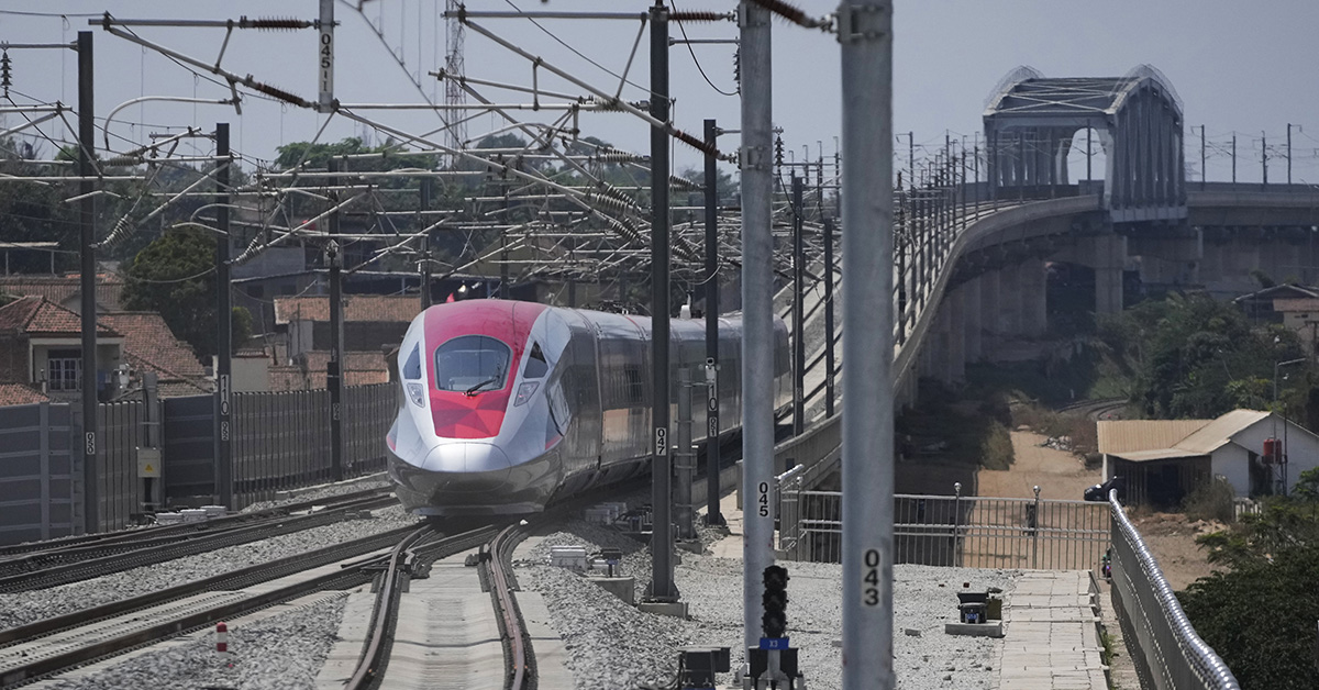 Ett höghastighetståg.