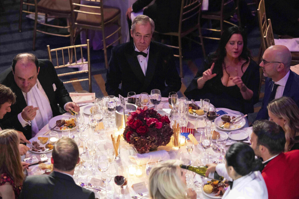 Nigel Farage på gala med unga konservativa i New York.