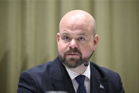 Peter Kullgren (Kd), Sveriges lantbruksminister.