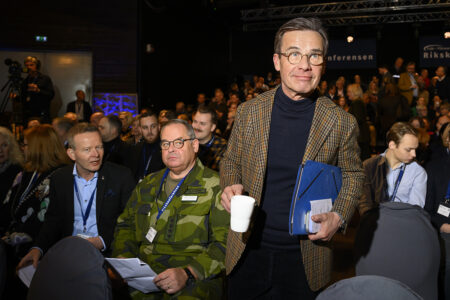 Mikael Frisell, generaldirektör Myndigheten för Civilt försvar, Överbefälhavare Michael Claesson och Statsminister Ulf Kristersson (M).