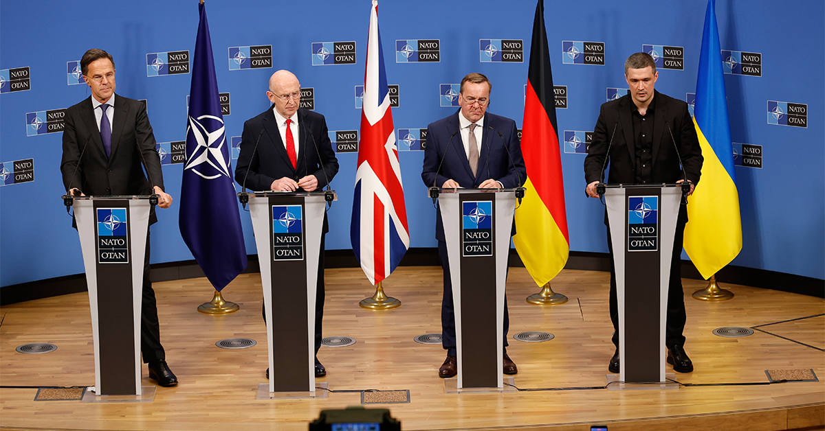 Europeiska försvarsministrar på Säkerhetsmöte i Bryssel 12 februari