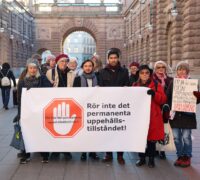 Grupp överlämnar upprop.