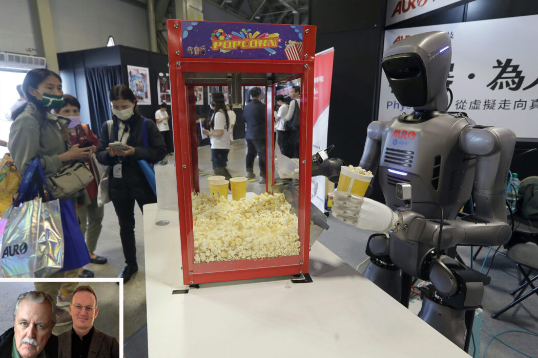 Kan en basinkomst vara lösningen när AI:n tar över mer och mer av jobben? Foto: Chiang Ying-ying/AP/TT Författarna nederst till vänster.