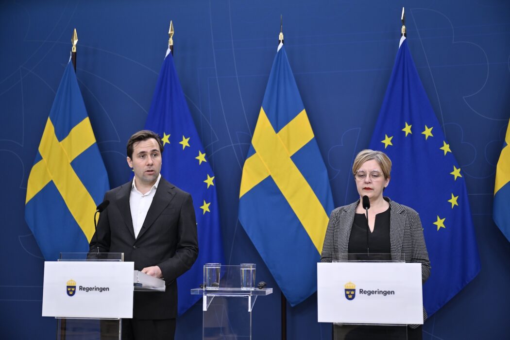 Benjamin Dousa och Hanna Hellquist.