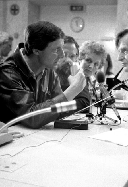 Presskonferens med Olof Palme.