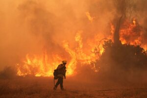 Brand och brandman.