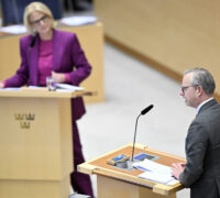 Debatt i riksdagen.