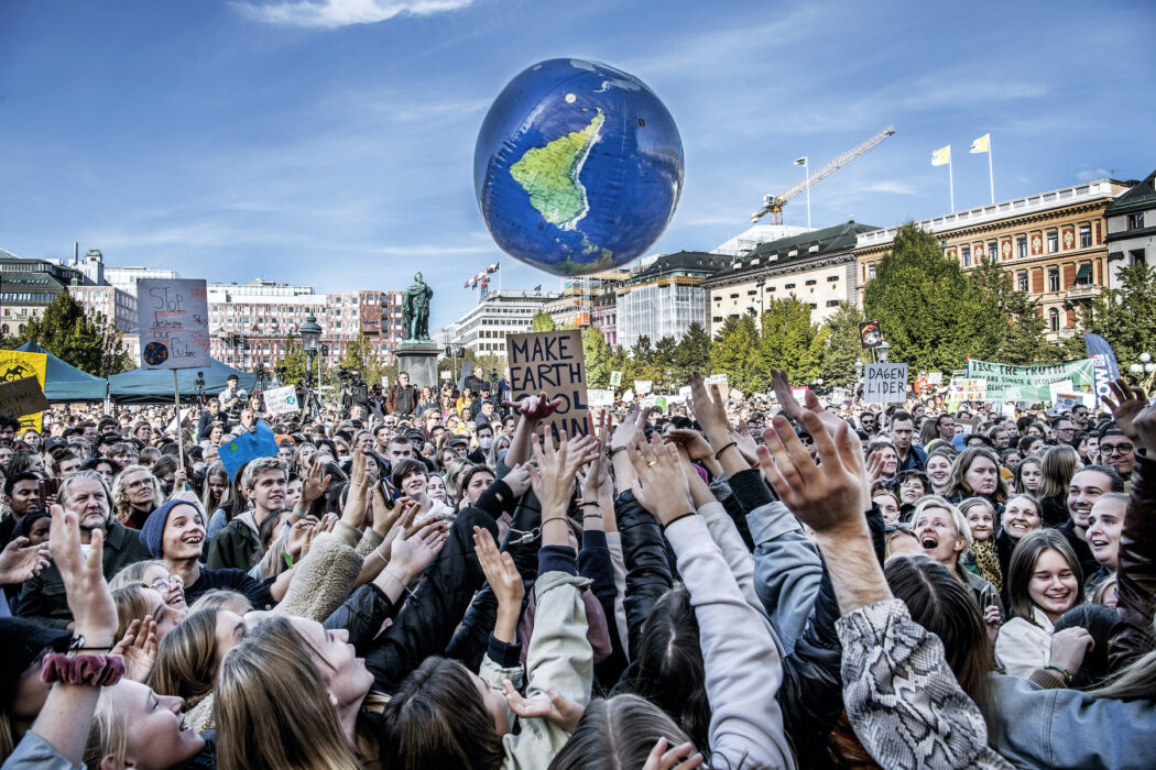 Klimatdemonstrationen i Stockholm 27 september 2019 samlade ungefär 60 000 deltagare, cirka 10 000 fler än helgens demonstration.