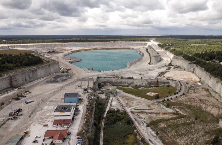 Kalkbrott på Gotland sett ovanifrån.