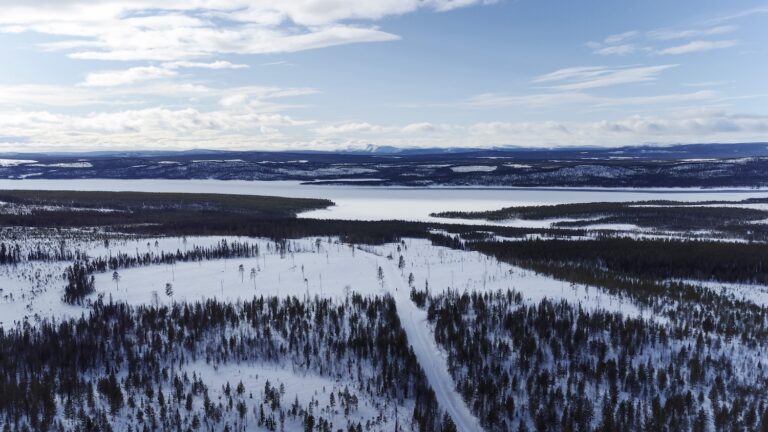 Gallók/Kallak sett från ovan.