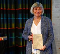 Sanningskommissionens ordförande Lena Nyberg med rapport.