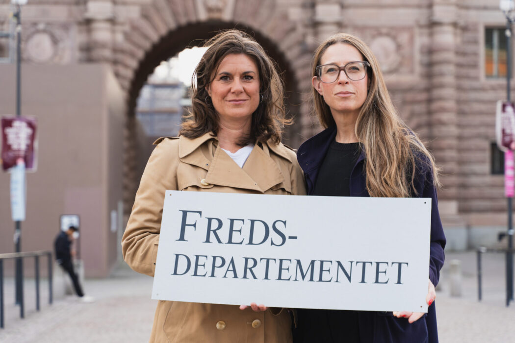 Svenska Freds uppmanar kommande regering att göra en fredspolitisk storsatsning.