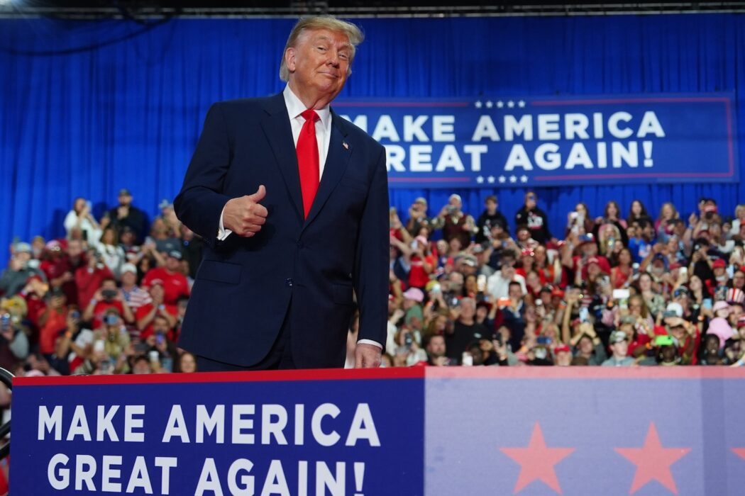 Donald trump under sitt kampanjarbete.
