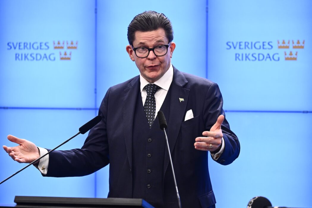 Andreas Norlén på pressträff.