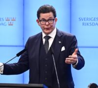 Andreas Norlén på pressträff.
